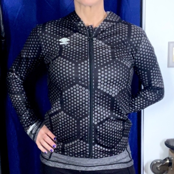NWT🤩 |•UMBRO•| Athletic Activewear Lightweight Jacket Medium - Picture 1 of 15
